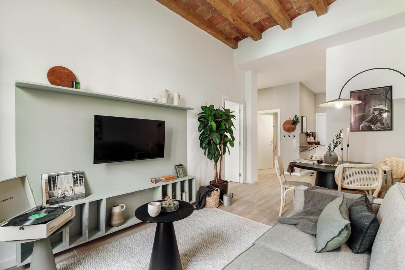 Estiu - 2 Bedrooms And Balcony In Sant Antoni Apartment